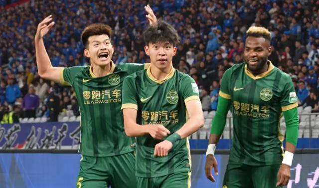 华体会全站-身价暴涨后，王钰栋当选中超5月最佳球员4场比赛打入4球