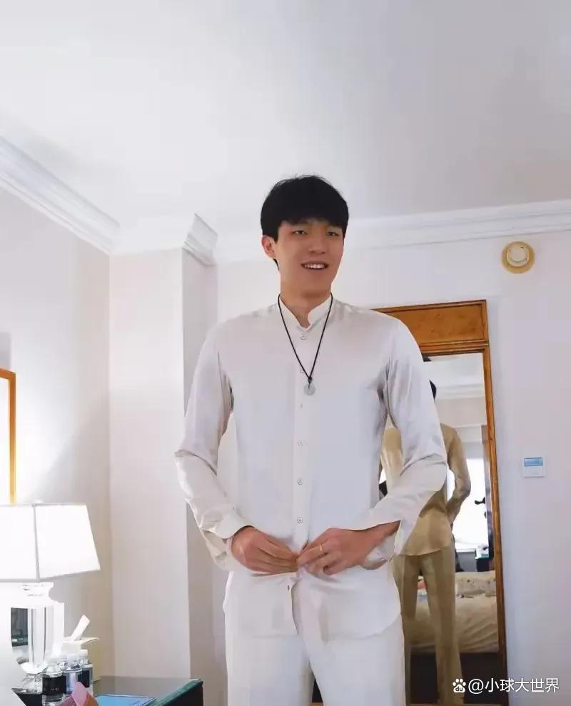 包含杨瀚森给所有人留下深刻印象他是开拓者长期计划的词条