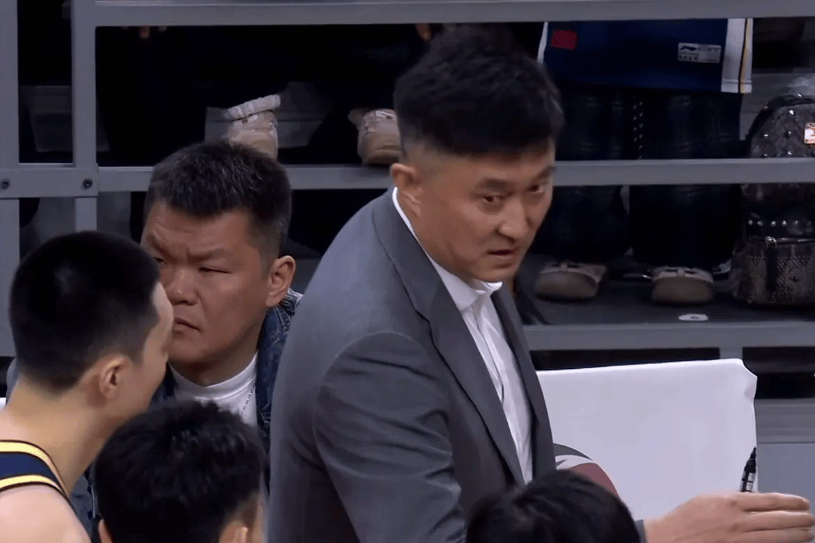 包含确认加盟！广东队正式迎来男篮顶级锋线，保送杜锋“躺”进决赛？的词条